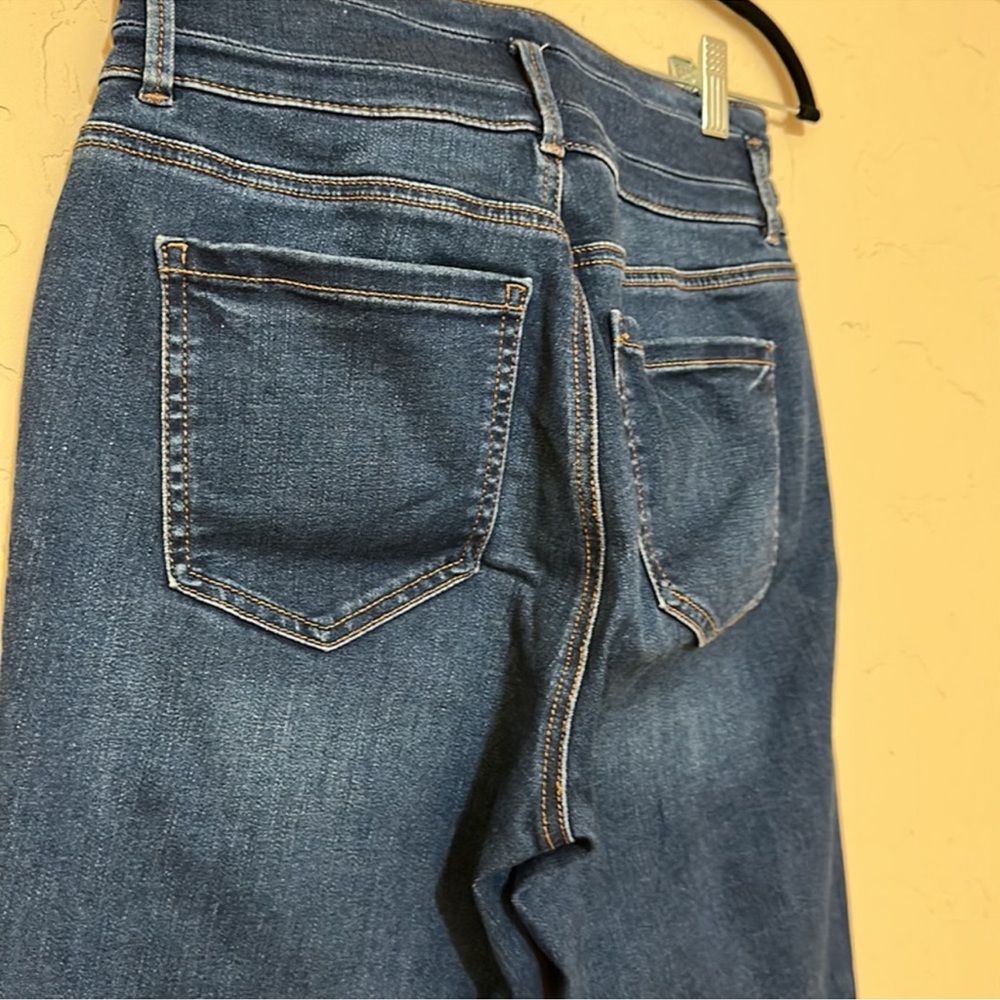 Ann Taylor Curvy Skinny Jean - Picture 7 of 7
